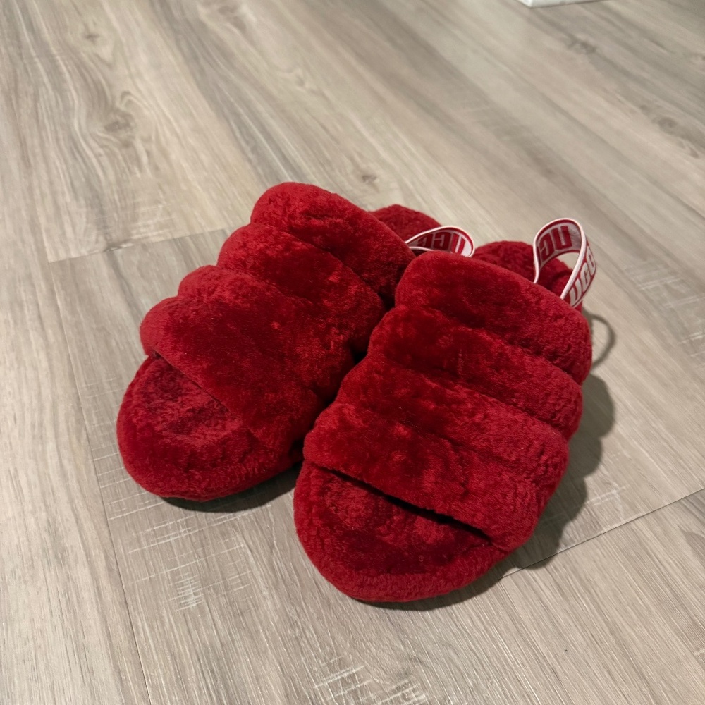 Ugg Slippers Red